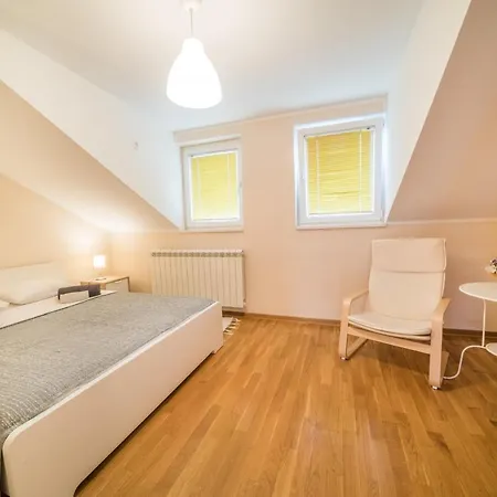 Skadarlija Break Daire Belgrad