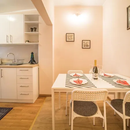 Skadarlija Break * Belgrade